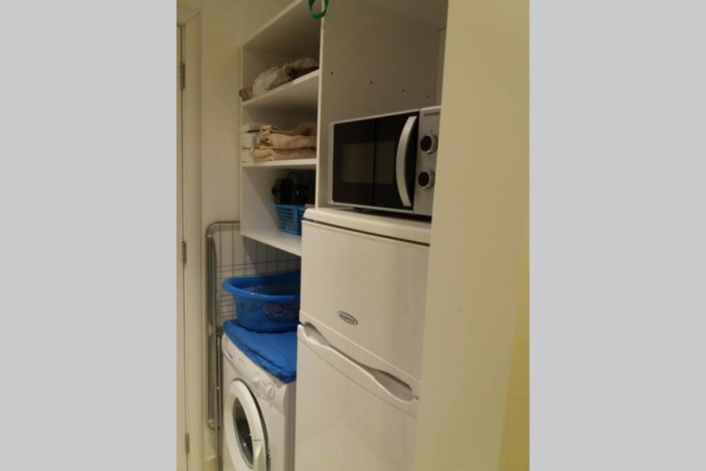 Entire Guest Suite Saint Julian's 외부 사진