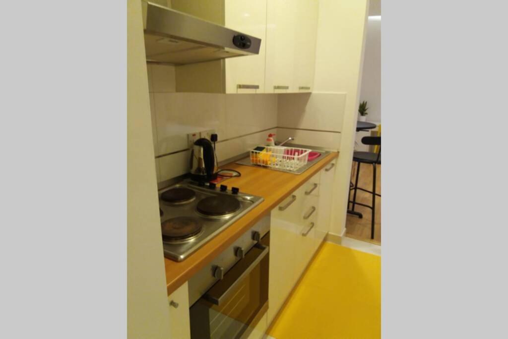 Entire Guest Suite Saint Julian's 외부 사진